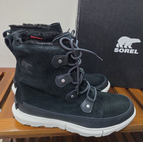 Women's Sorel Explorer ll Joan Faux Fur Boots Size 11 NEW - Picture 2 of 9